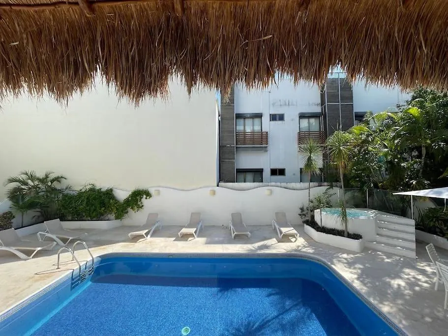 Lujo Y Seguridad En Quinta Avenida Daire Playa del Carmen Meksika